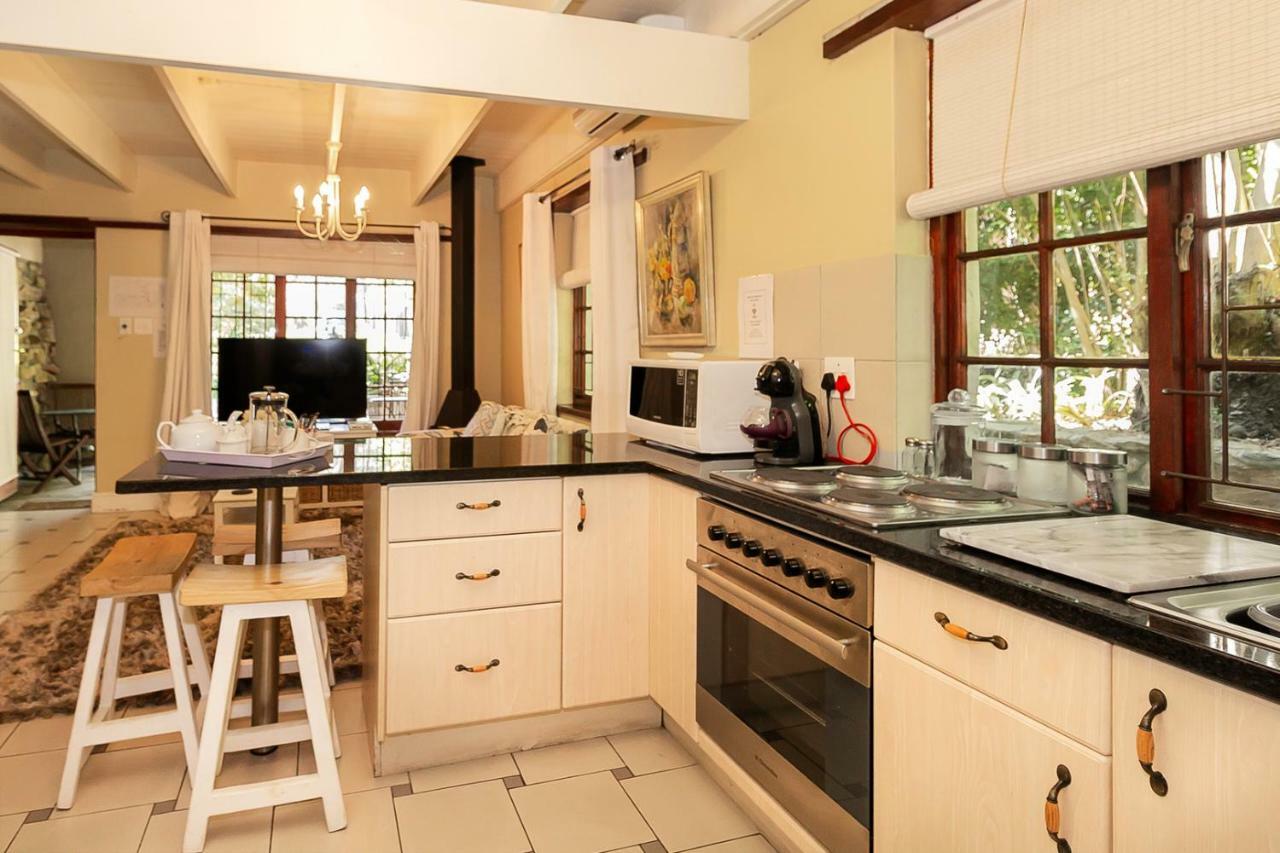Apartment Houtkapperspoort Self Catering Cottages Cape Town