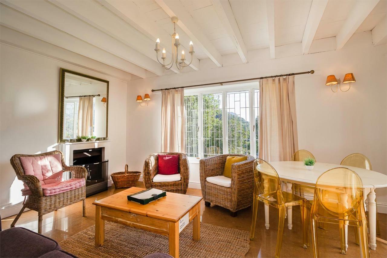 Houtkapperspoort Self Catering Cottages Cape Town